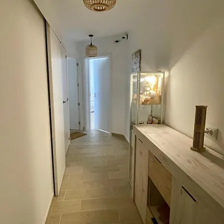 Apartment Inside The Wave A *