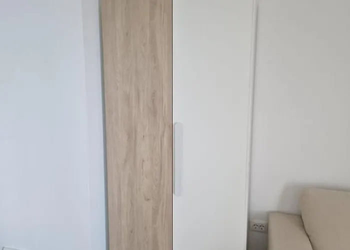 Inside The Wave A